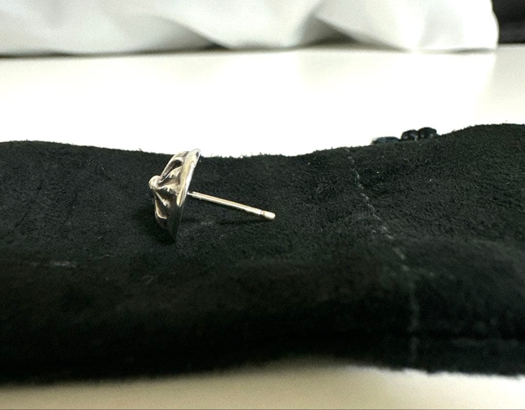 CHROME HEARTS STUD BALL ピアス