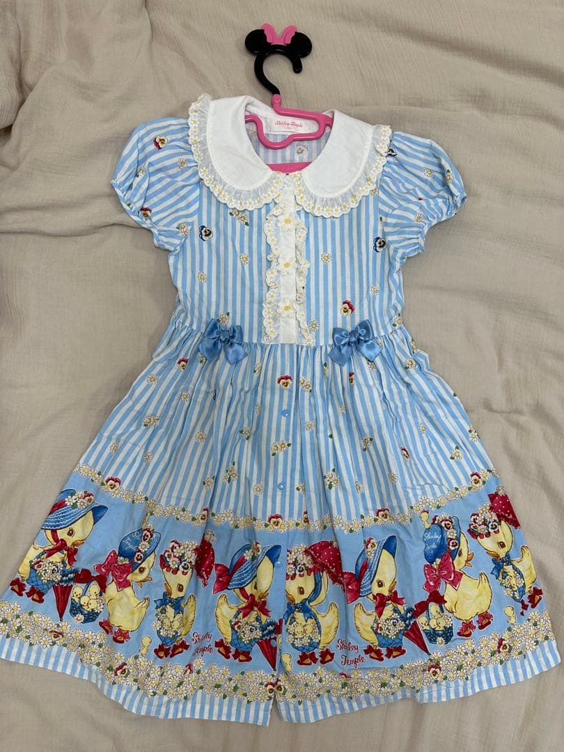 水色ストライプキャラクター柄ワンピース