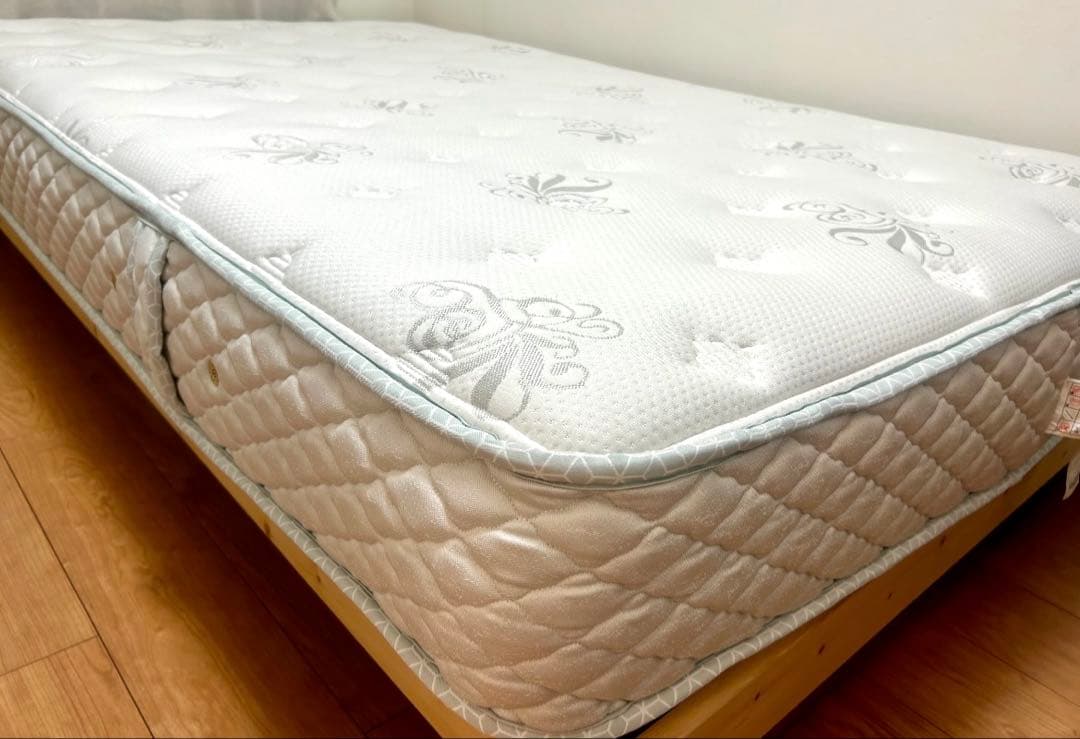 ＭＩ　NIHON BED Silky シフォン セミダブル