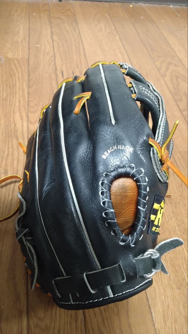 SSK 阪神タイガースコラボグローブ 日本製　軟式　岡田彰布モデル