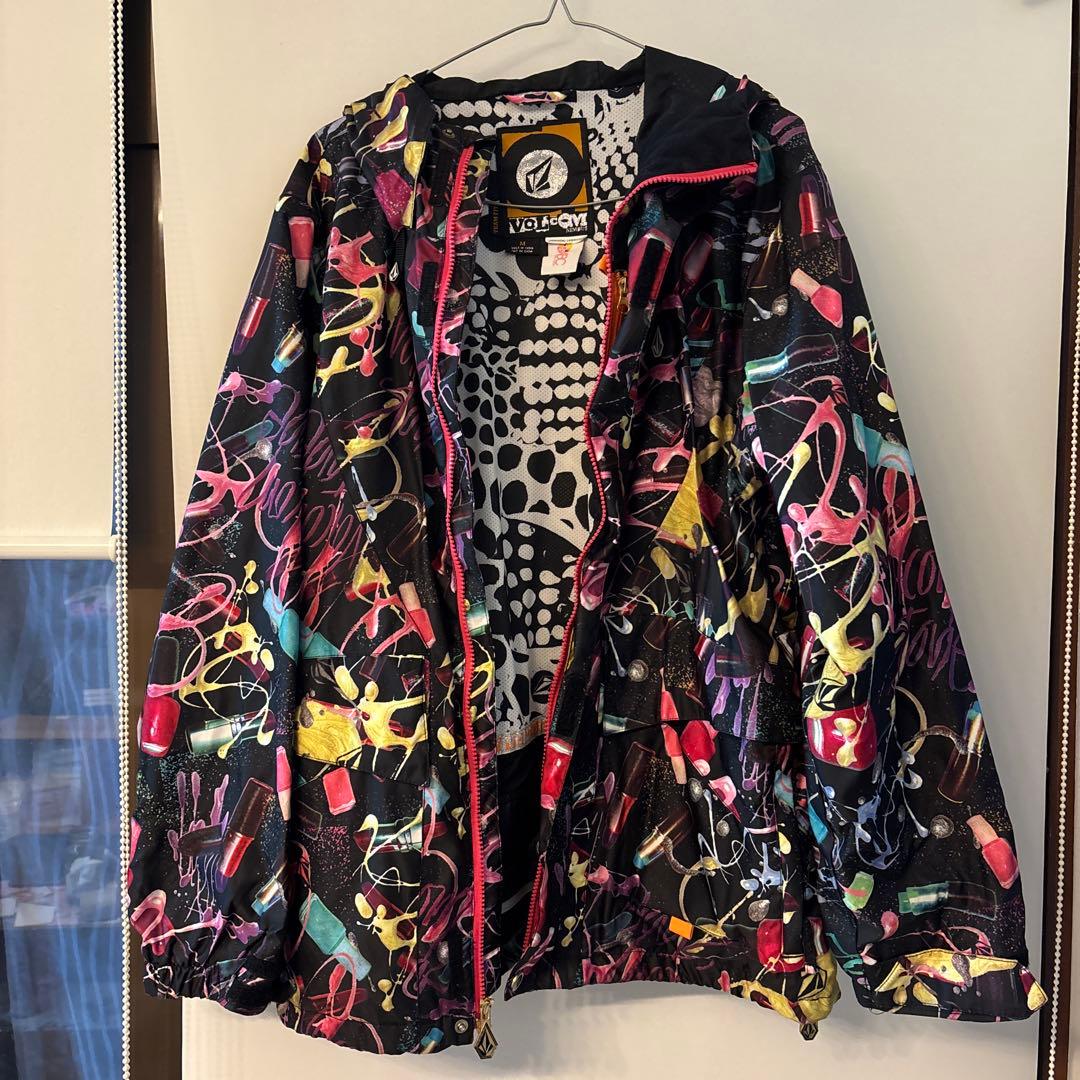 美品！ボルコムVolcom スノボウエア　Mサイズ