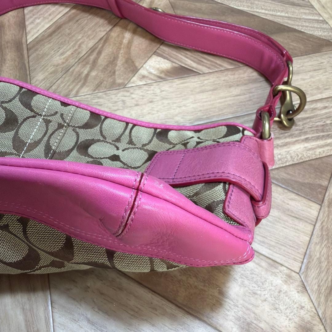 みーゆーCOACH コーチ ショルダーバッグ シグネチャー F07077