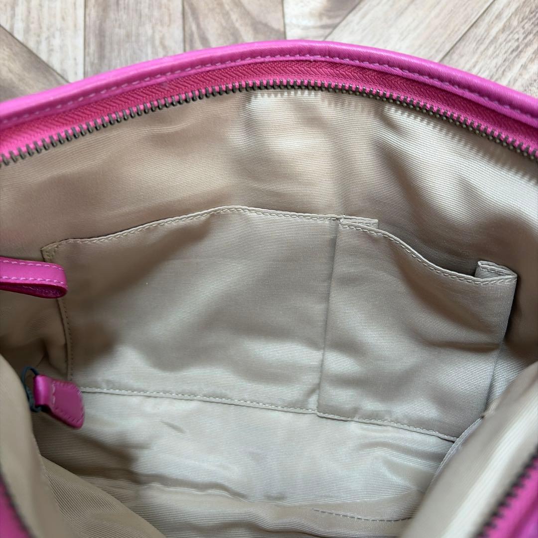 みーゆーCOACH コーチ ショルダーバッグ シグネチャー F07077