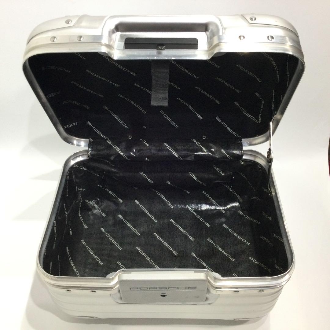 廃盤 / 希少 RIMOWA PORSCHE メイクボックス /リモワ ポルシェ