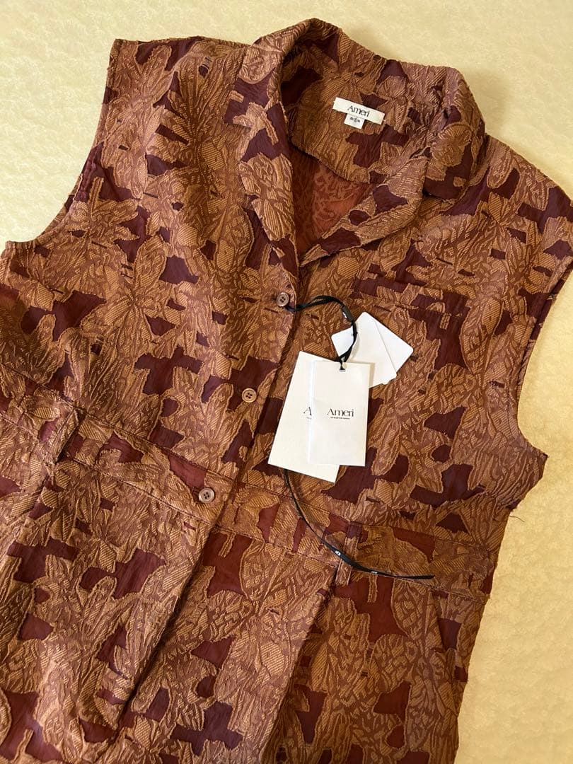 新品★ SHEER JACQUARD TAILORED ROMPERS