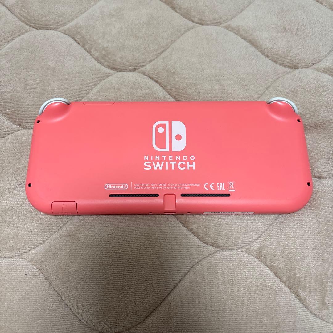 Nintendo Switch Lite コーラルピンク