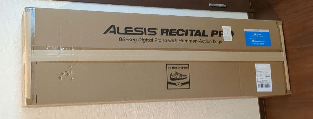 Alesis Recital Pro 88鍵盤デジタルピアノ　電子ピアノ