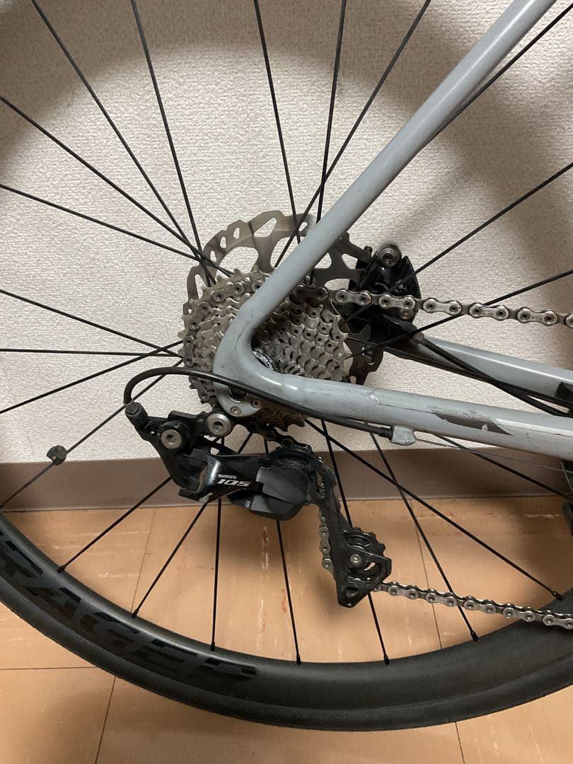 ロードバイク　トレック　Trek emonda エモンダALR5 ディスク