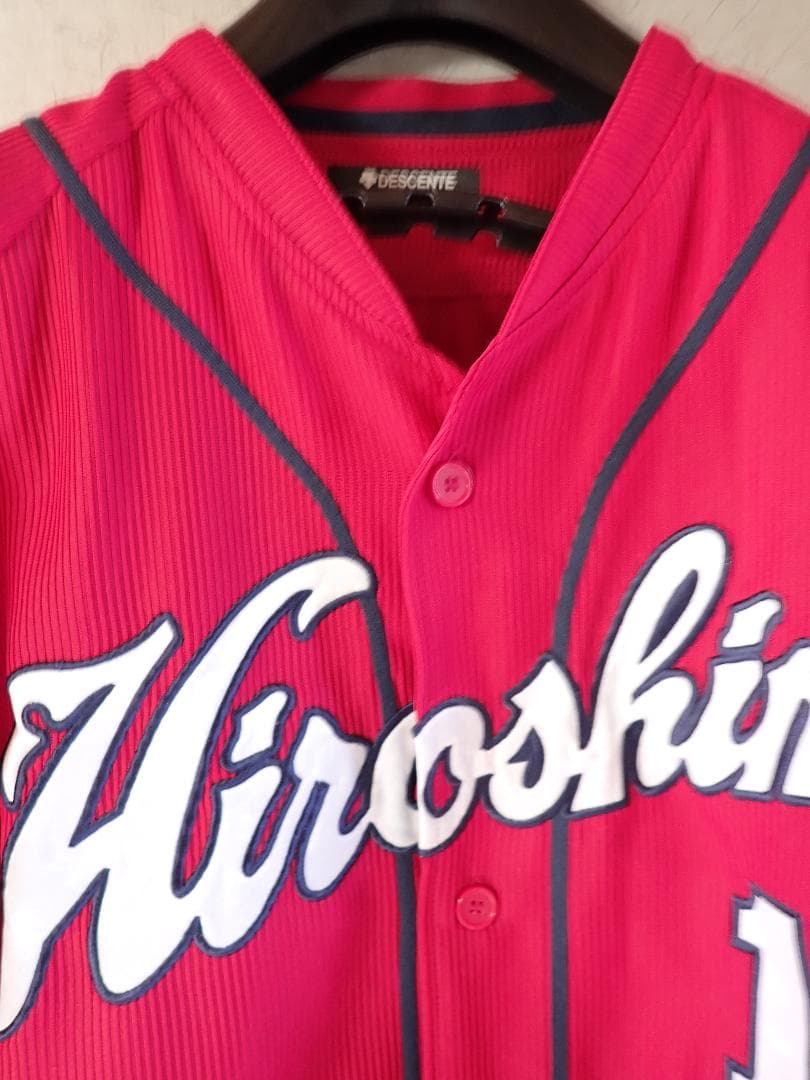 前田智徳(元広島カープ) 引退記念 Ｌサイズ(リビングで飾っていました)