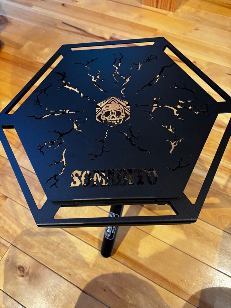 ソマビト_焚き火サイドテーブル