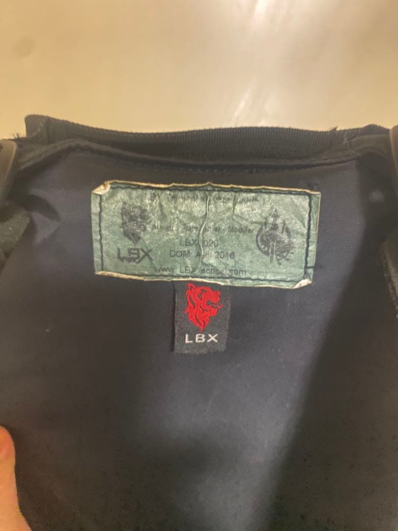 【実物】LBX 4020 Armatus ll プレートキャリア　BK