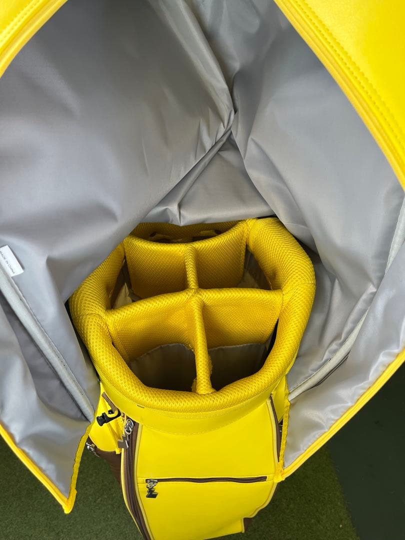 ポケットモンスターキャディーバッグ(軽量タイプ) ピカチュウ