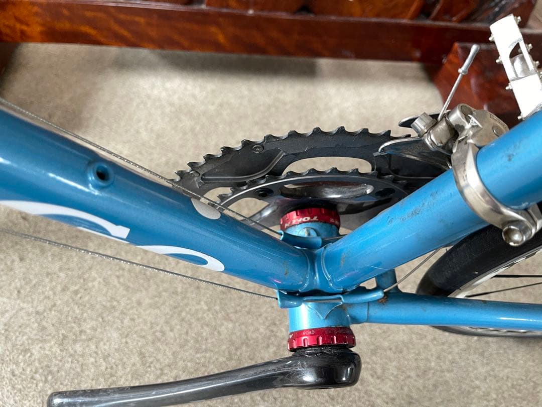 コルナゴの部品を使用した自転車