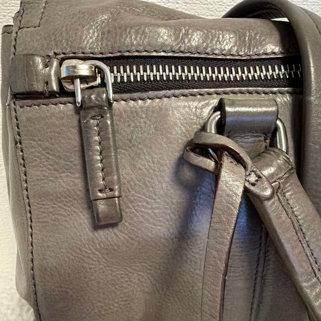 PRADA プラダレザーショルダーバックBR3274