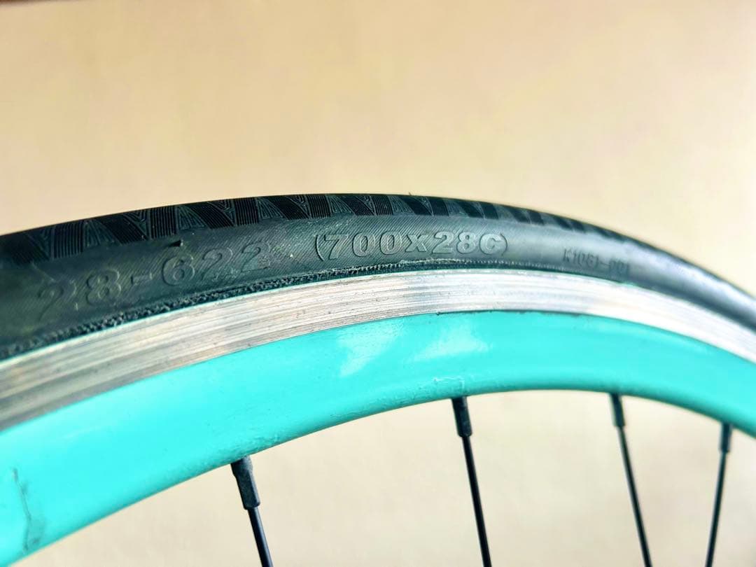 ビアンキ【Bianchi純正】クリンチャーホイール＆タイヤ後輪★珍しいチェレステ