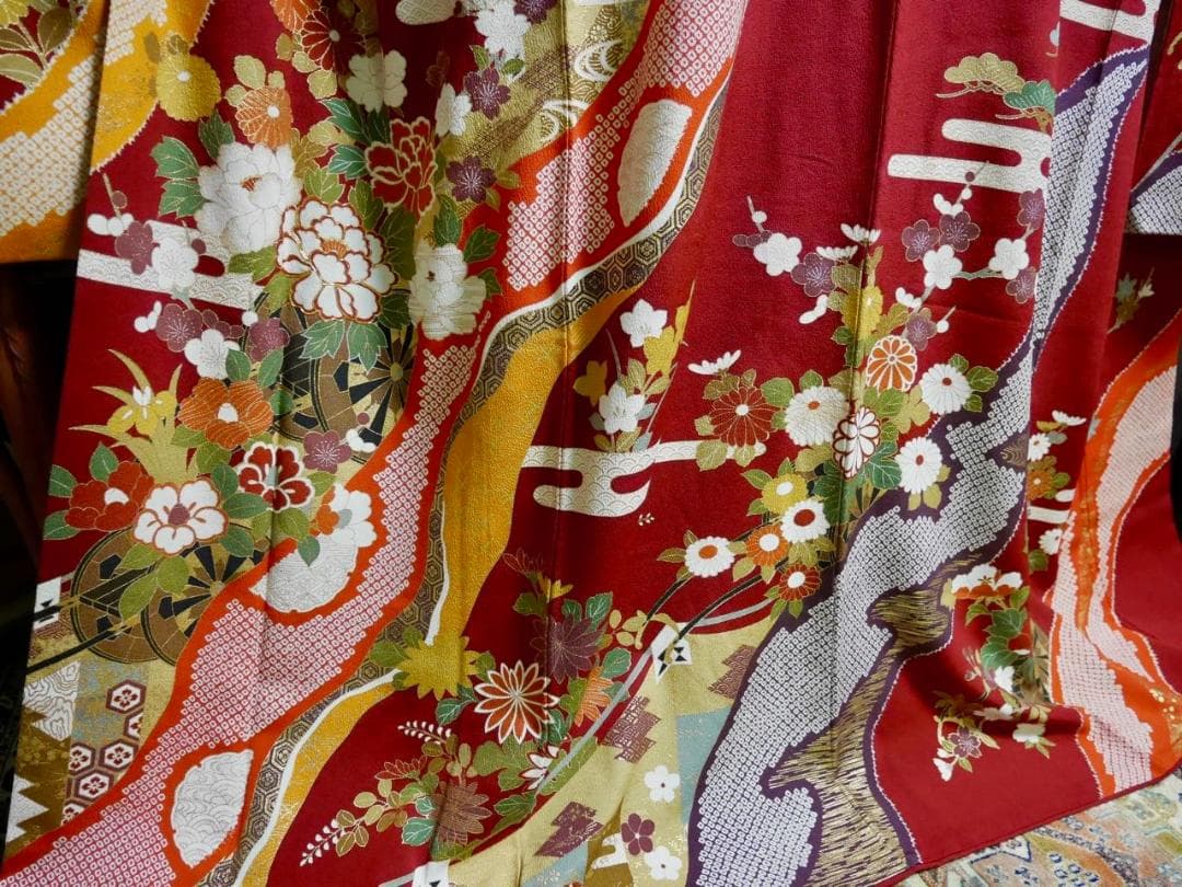 ミミ　本振袖 丹後縮緬手描き友禅 最高にエレガント成人式♪soleil q