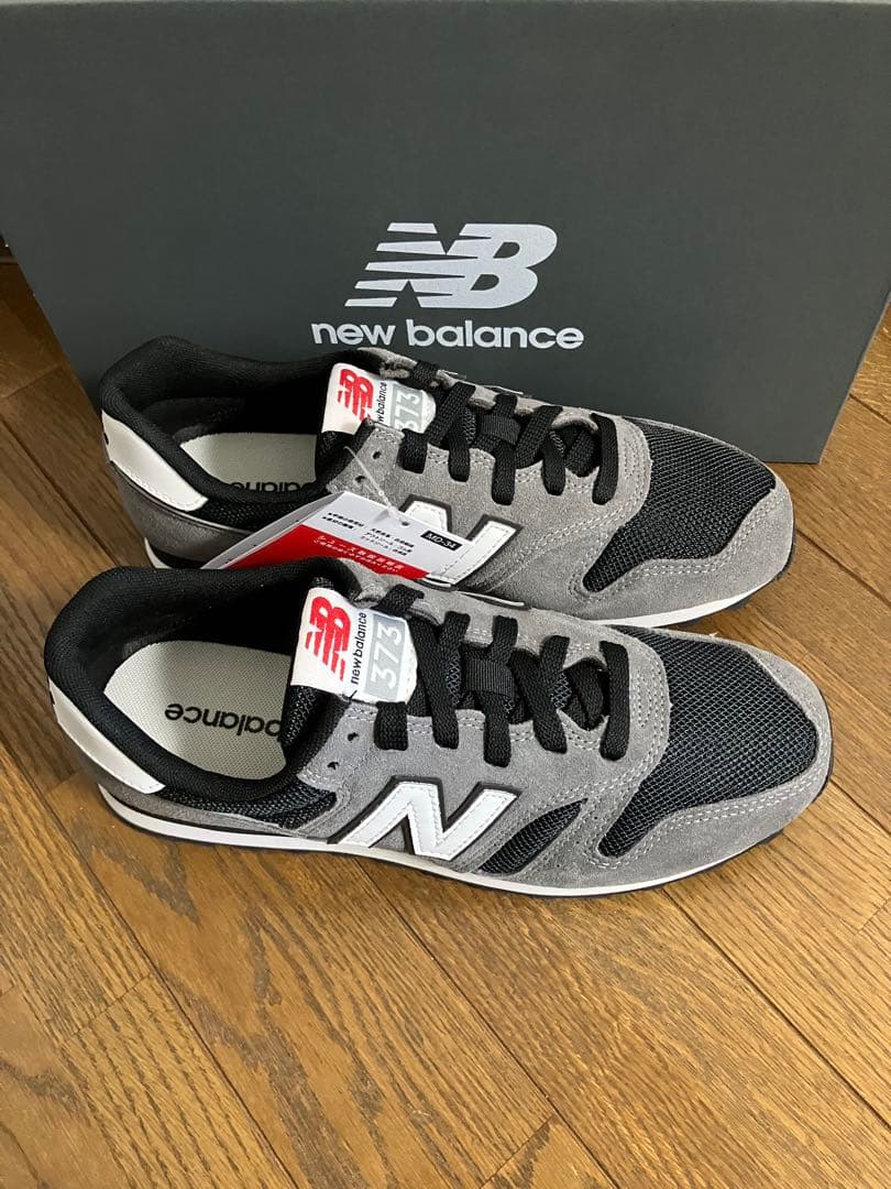 24.0cm ニューバランス ML373グレー&ブラックカラー