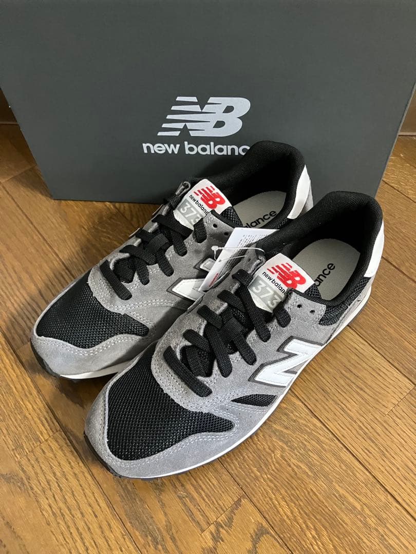24.0cm ニューバランス ML373グレー&ブラックカラー