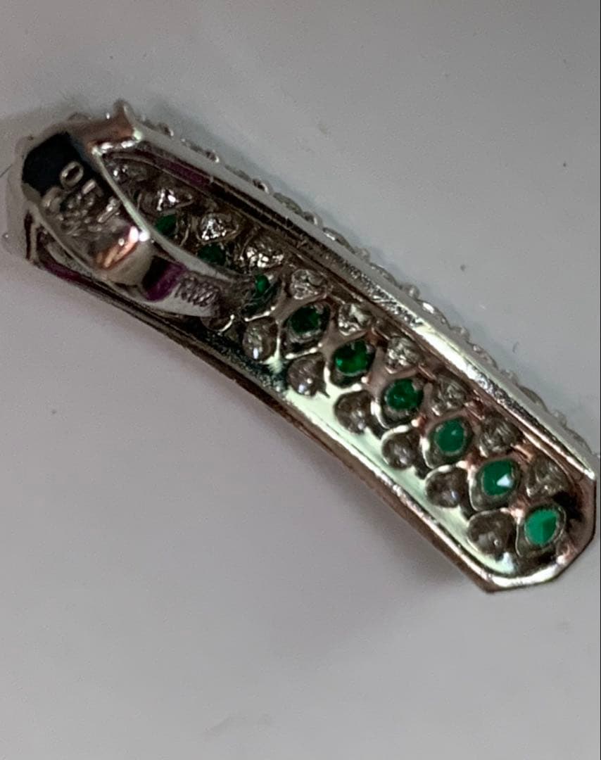 ラグジュアリー様PT900 エメラルド ダイヤモンド トップ