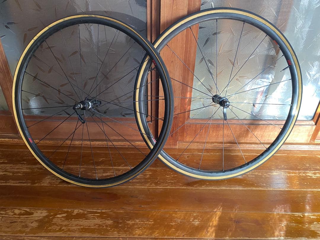 ボントレガー アイオロスXXX ロードバイク ホイール チューブラー