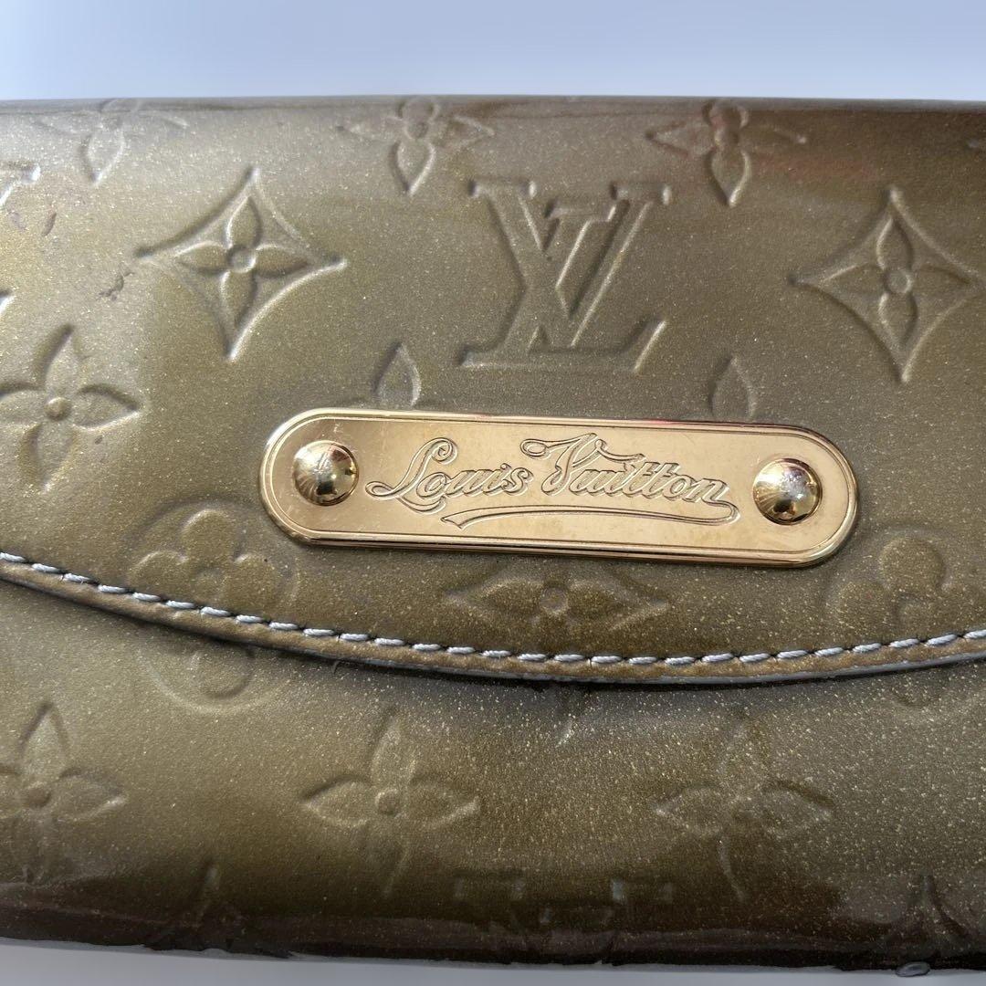 Louis Vuitton クラッチバッグ オリーブグリーン