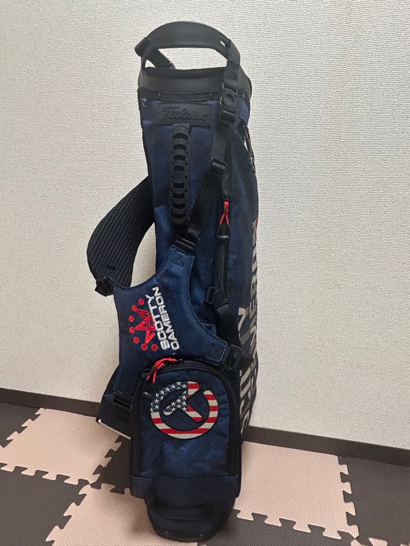 タイトリスト スコッティキャメロン サークルT キャディバッグ キャップ 付き
