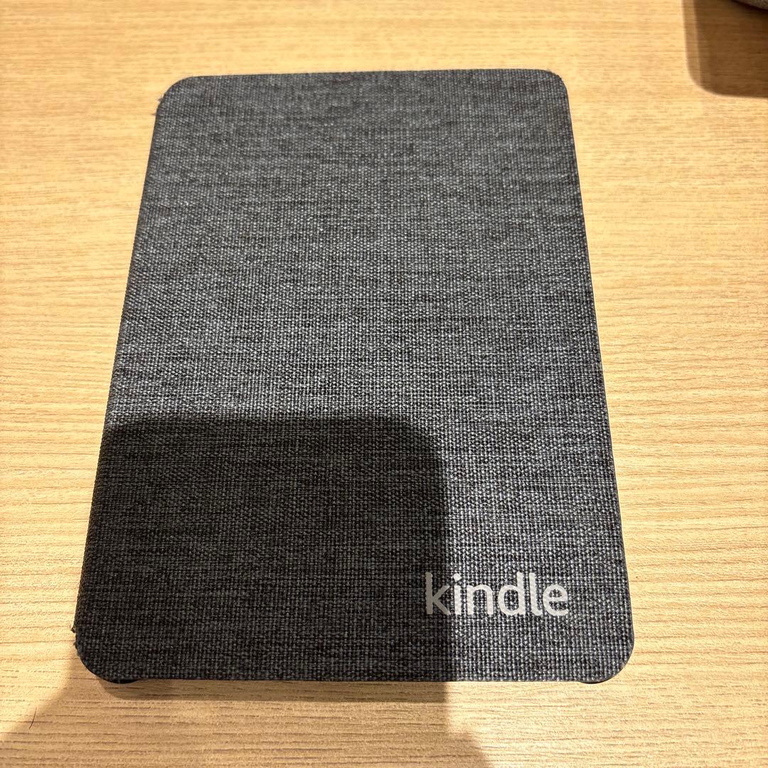 Kindle (第11世代) 本体 + 布製カバー