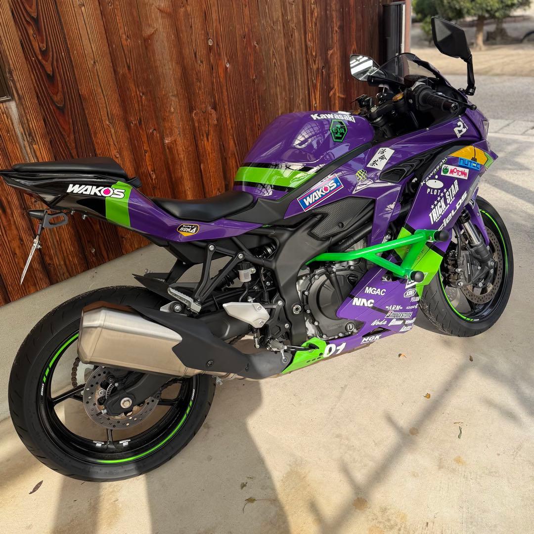 バイクウェア・装備 Kawasaki Ninja ZX-25r 2024