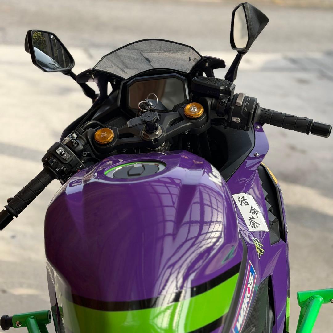 バイクウェア・装備 Kawasaki Ninja ZX-25r 2024