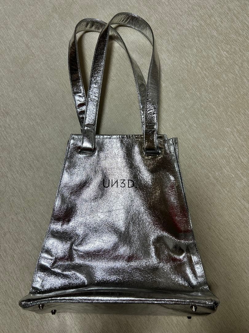 すてふぁにぃ〜　　UN3D メタリックオリガミトート　シルバー