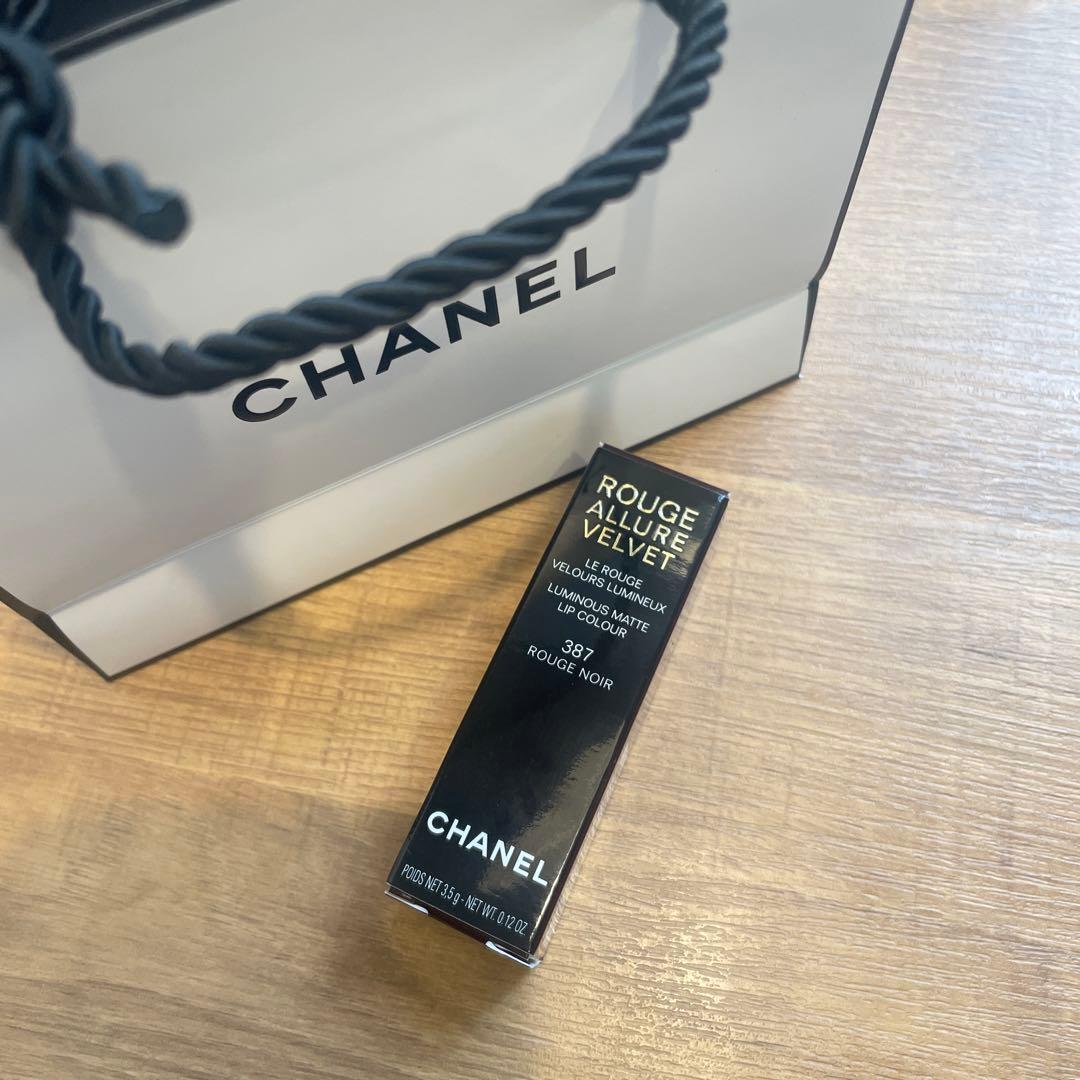 新品　CHANEL ルージュアリュール ヴェルヴェット ルージュヌワール　387