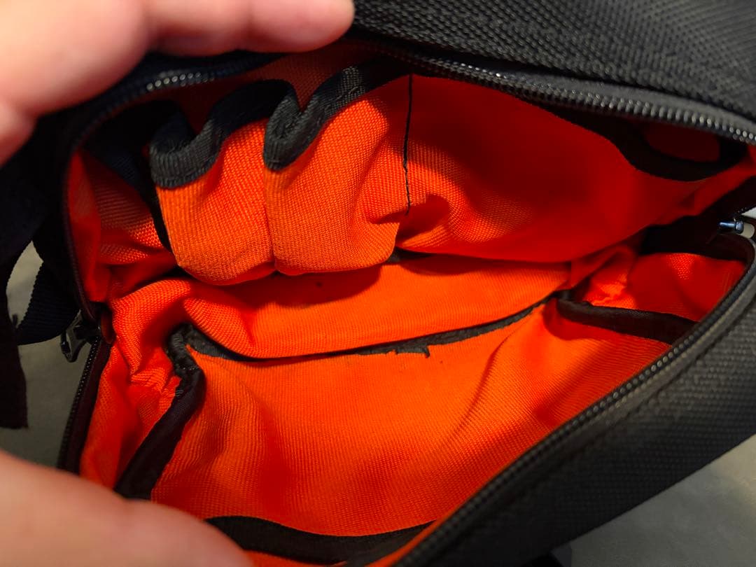 スラッシンサプライ ハンドルバー バッグTHRASHIN SUPPLY