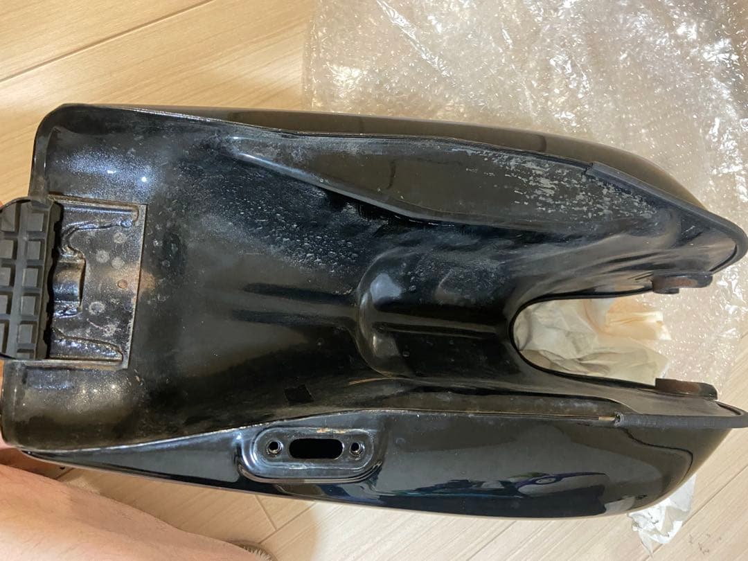 YAMAHA sr400純正タンク