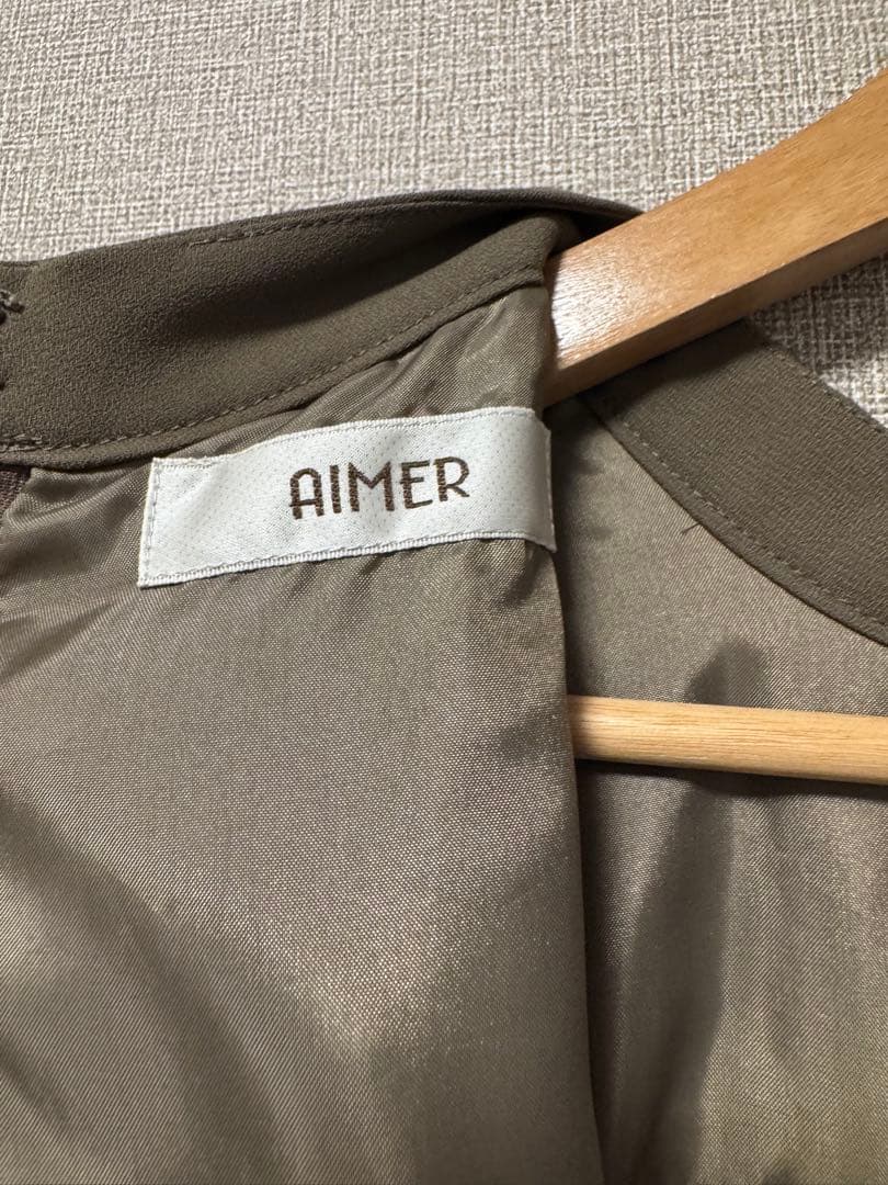 【AIMER】レースケープ風スリーブフィット＆フレアドレス/カーキ/Mサイズ