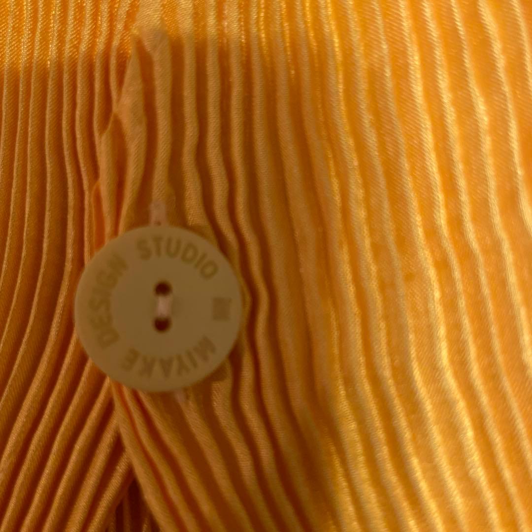 improduct イッセイミヤケ プリーツエプロンドレス パプリカイエロー