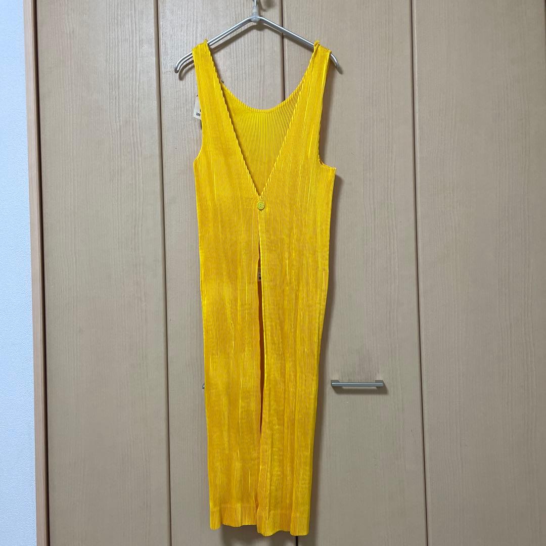 improduct イッセイミヤケ プリーツエプロンドレス パプリカイエロー