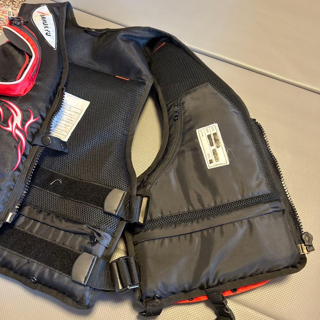 MARUKYU フローティングベスト ブラック/レッドMサイズ