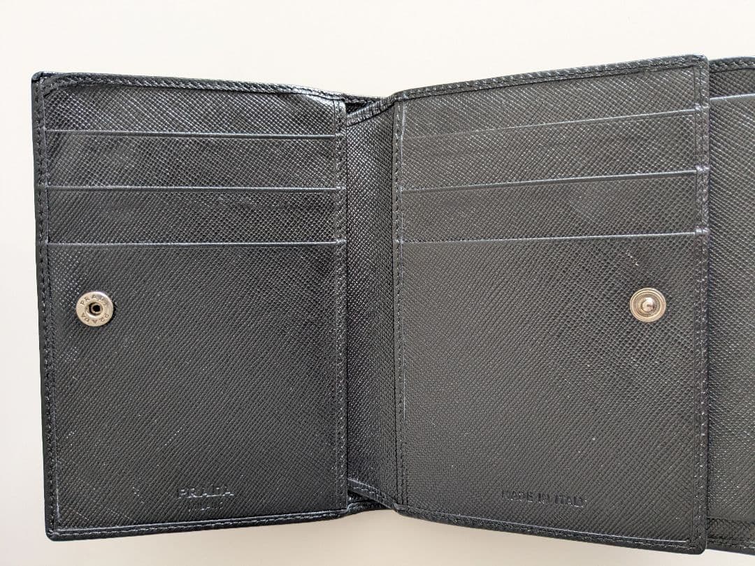 PRADA プラダ サフィアーノ 二つ折り財布