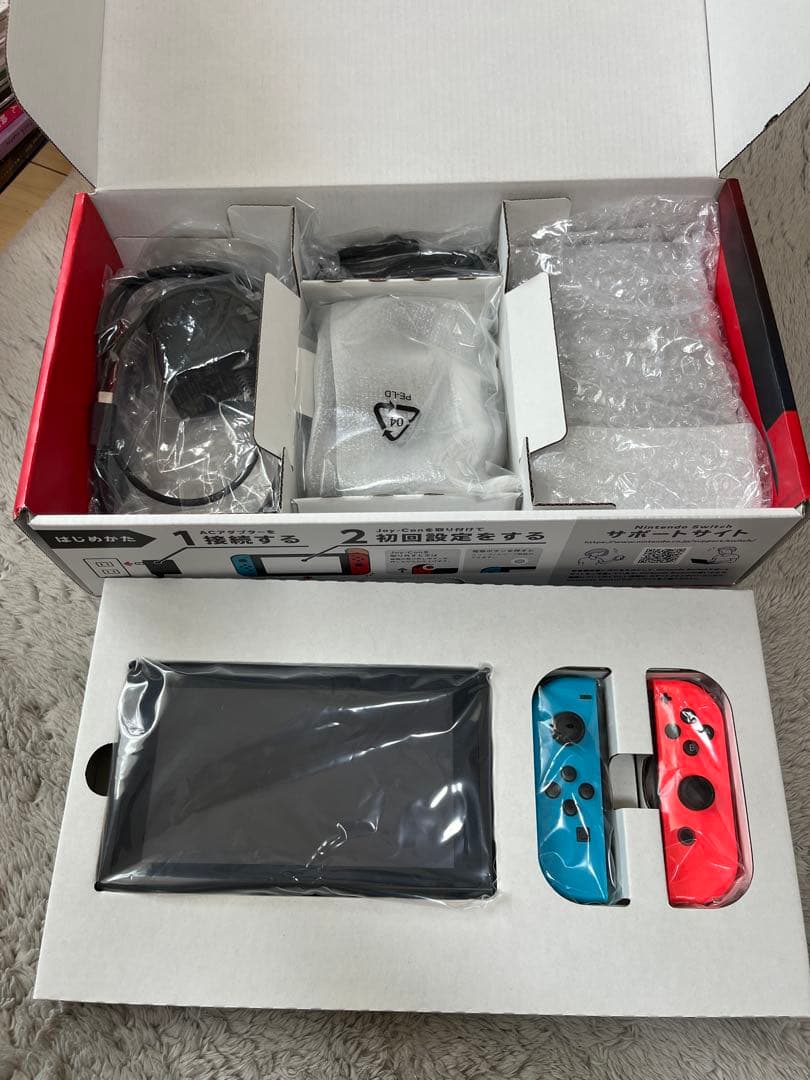 Nintendo Switch 本体 赤/青 Joy-Con 収納バッグ付き