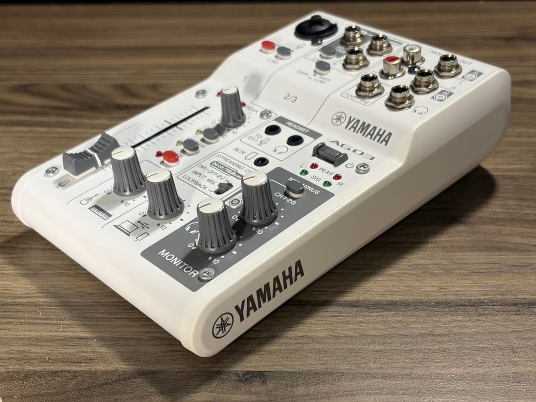 DTM・DAW YAMAHA AG03MK2 W