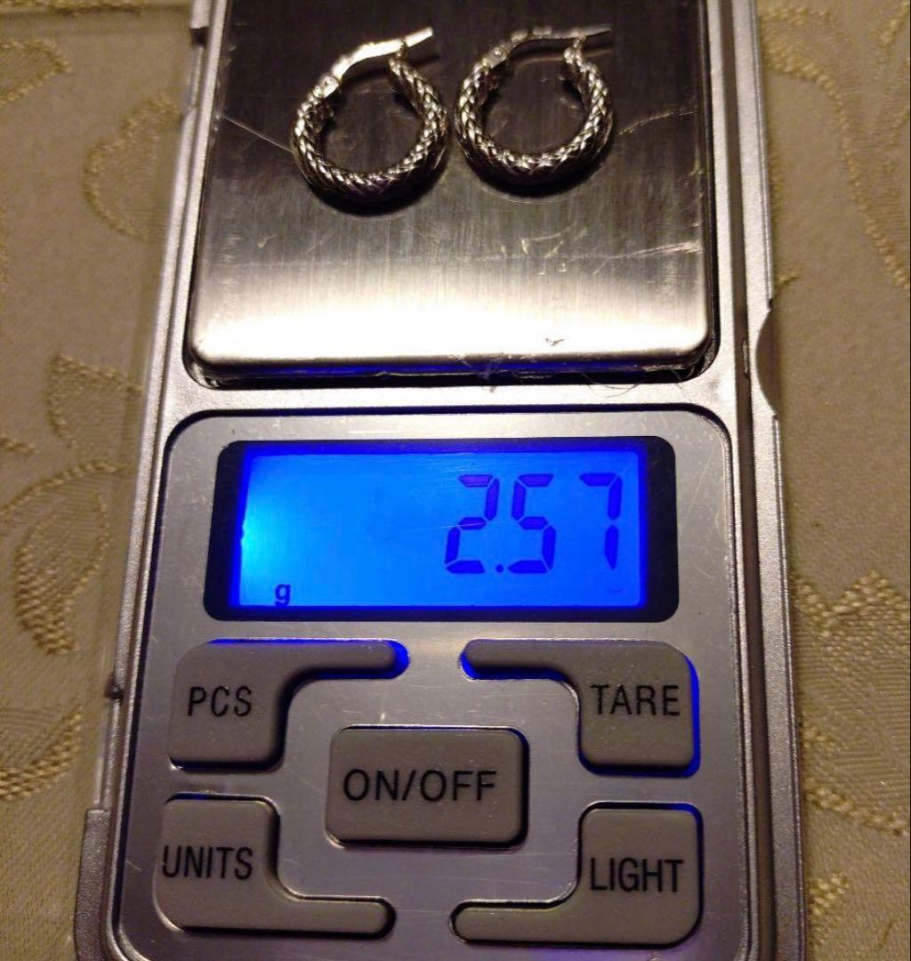 UNOAERRE ウノアエレ　k18ホワイトゴールド　フープピアス