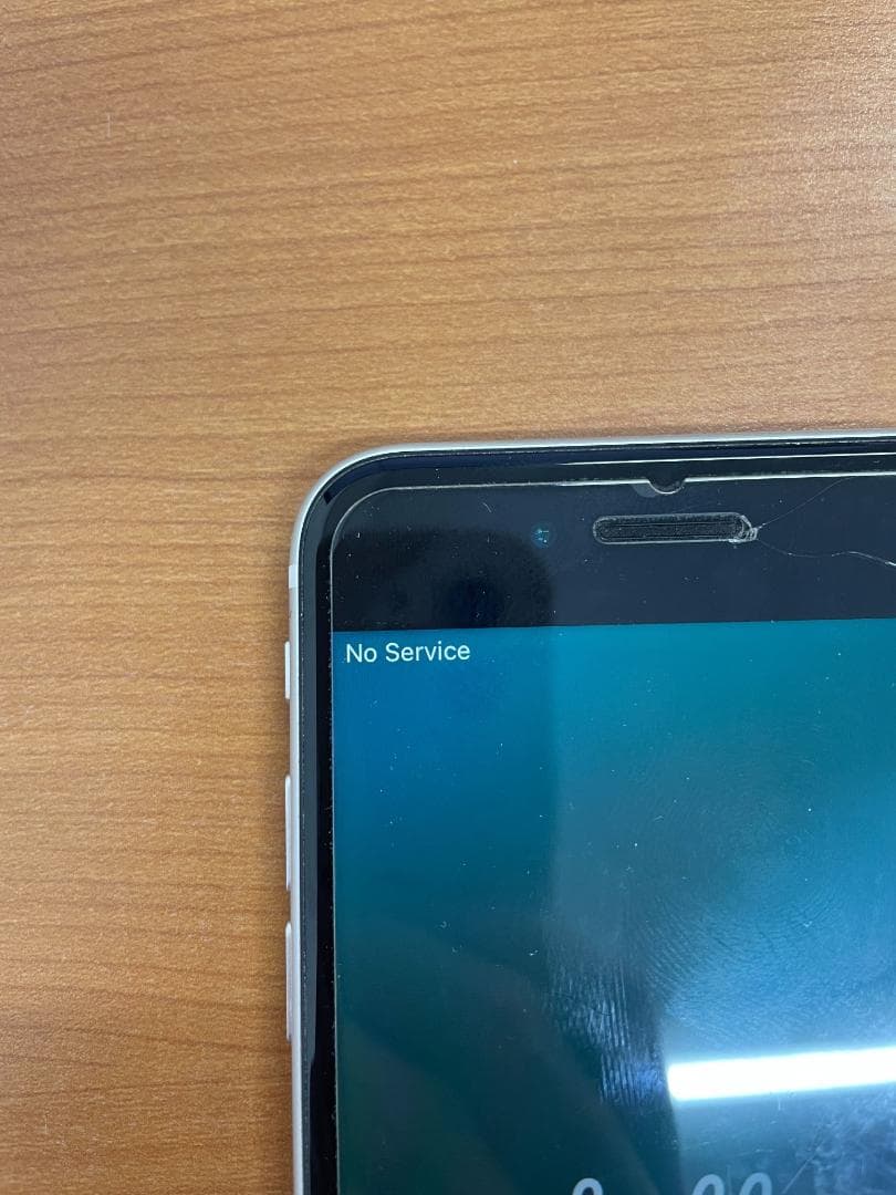 R*R様 動作確認済み iPhone SE 第2世代 128GB ID:W861