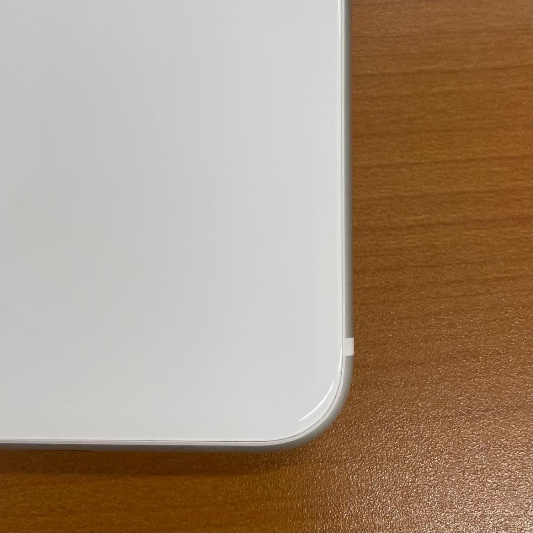 R*R様 動作確認済み iPhone SE 第2世代 128GB ID:W861