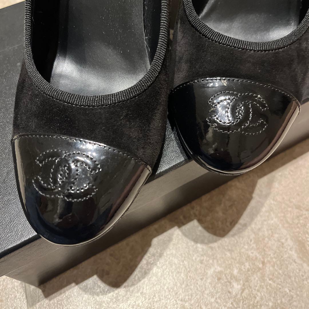 CHANEL ✨スエード　ロゴ　エナメルパンプス　美品！
