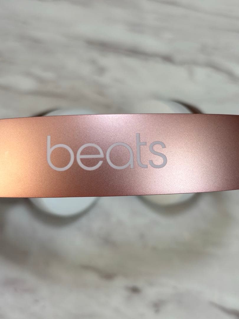 【美品】Beats Solo3 Bluetoothヘッドホン