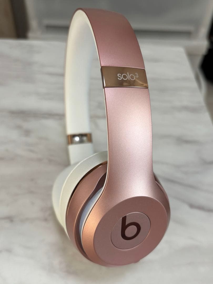 【美品】Beats Solo3 Bluetoothヘッドホン