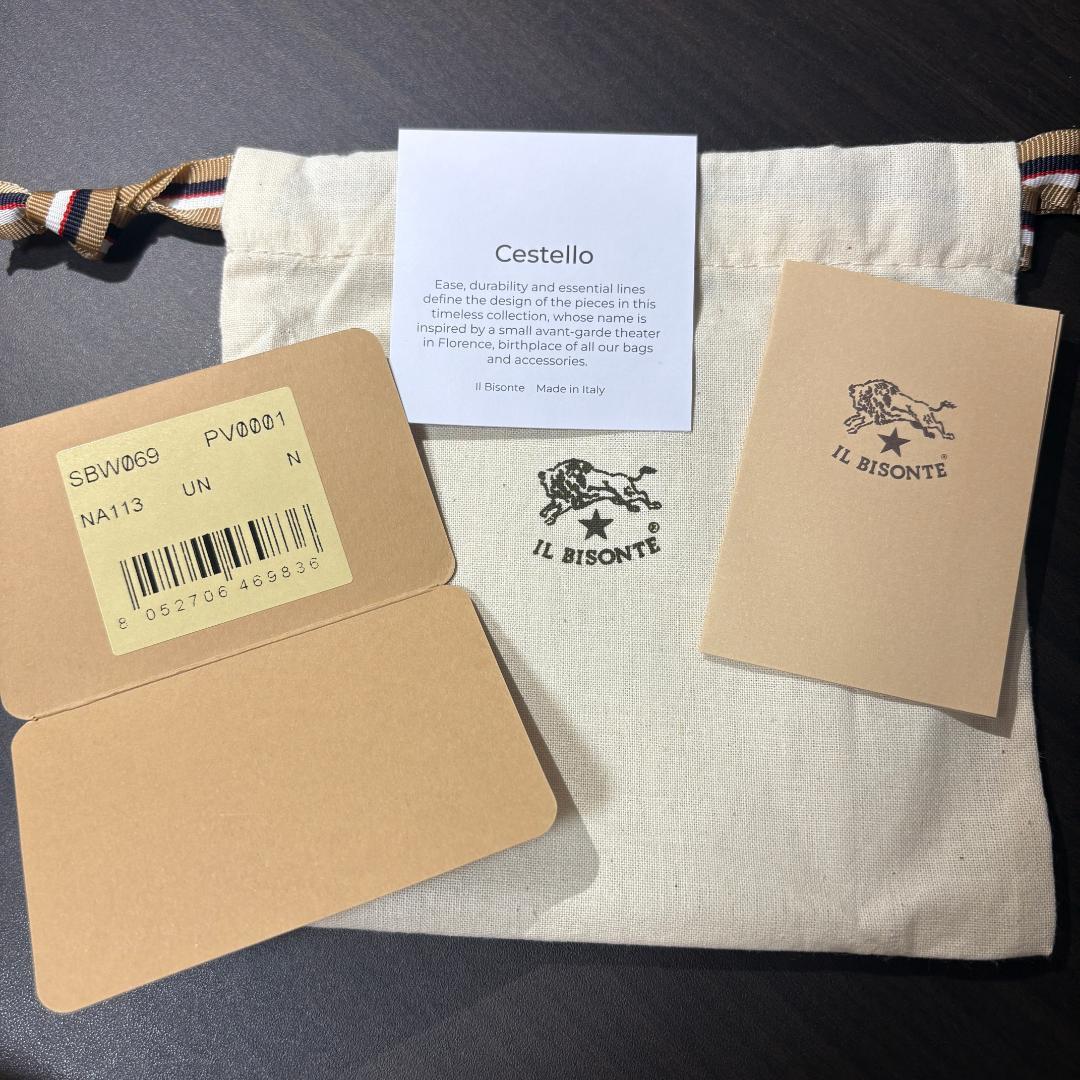 【新品未使用】イルビゾンテ 二つ折り 財布 ヌメ ナチュラル