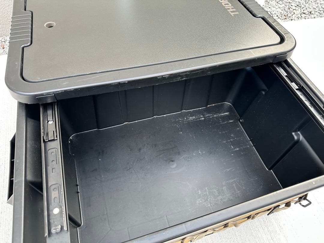 thor コンテナ 53L カスタム多数