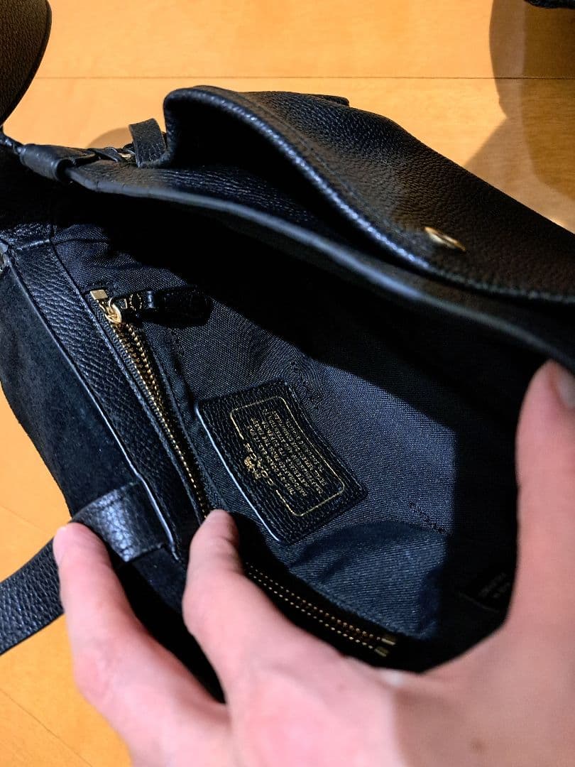 COACH ショルダーバッグ　黒レザー