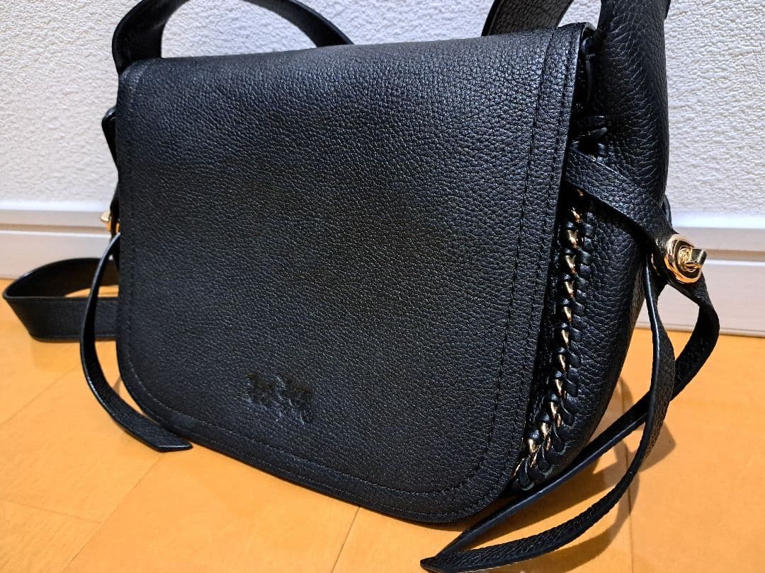 COACH ショルダーバッグ　黒レザー